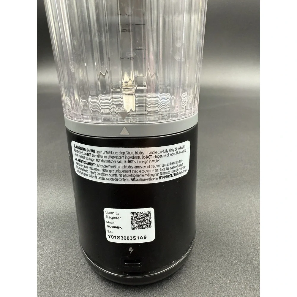 Ninja Blast 18 oz Portable Blender Black - See Pictures and Description